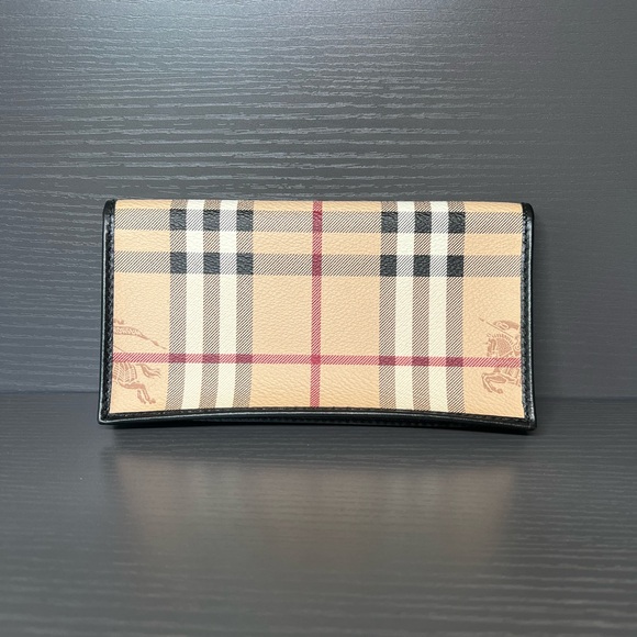 Burberry Haymarket Check Wallet - Picture 3 of 13
